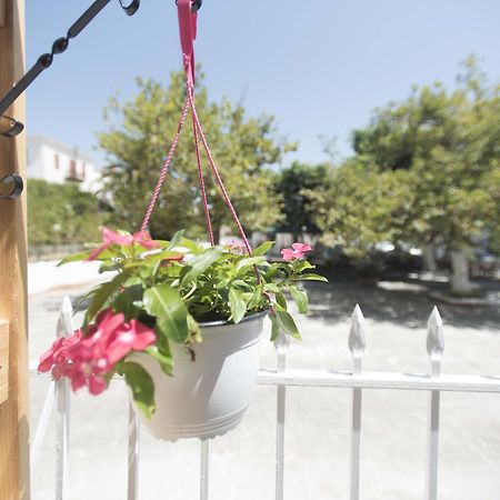 Hotel Finikas Methóni Kültér fotó